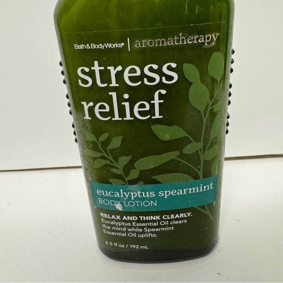 Bath & Body Works Stress Relief Eucalyptus Spearmint Body Lotion 6.5 OZ HTF - Picture 2 of 4